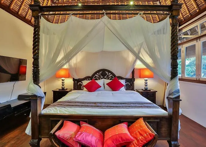 Champagne Villa *