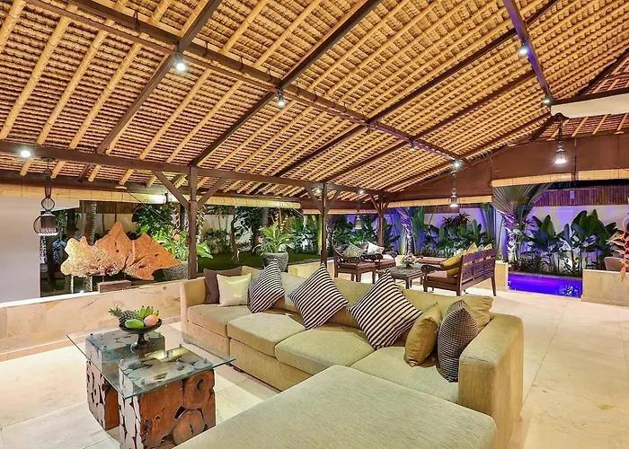 Champagne Villa *